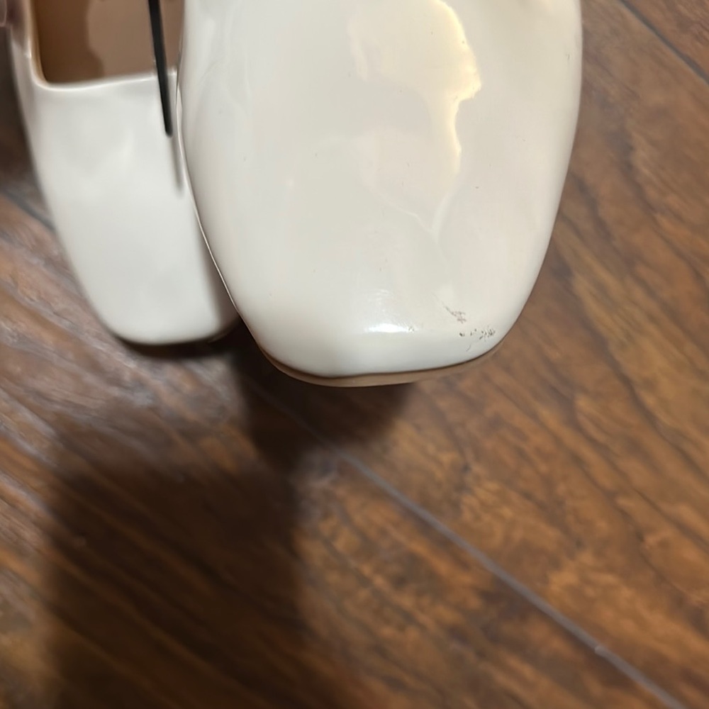 Wild Fable Women’s Cream Mary Jane Semi Square Toe Flats - Picture 5 of 9